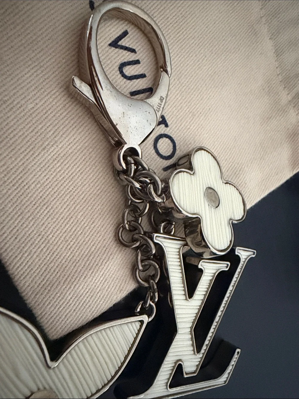 Louis Vuitton Cream and Silver Monogram Flower Key Holder